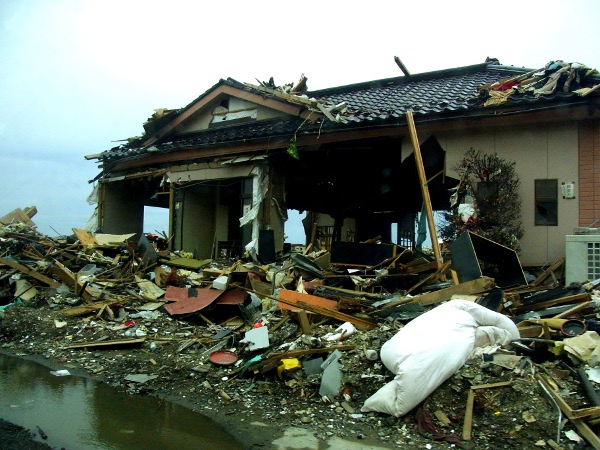 宮城県へ被災地支援（2011.05.10）