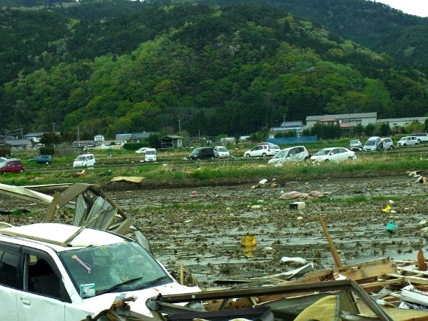 宮城県へ被災地支援（2011.05.10）