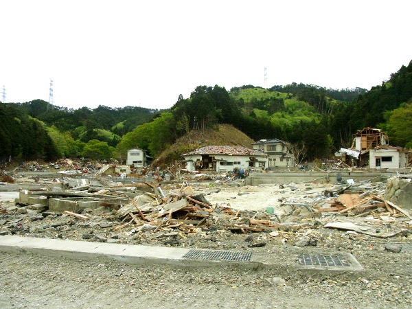 宮城県へ被災地支援（2011.05.10）