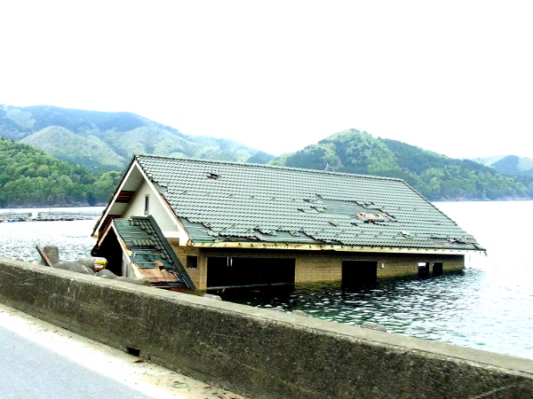 宮城県へ被災地支援（2011.05.10）