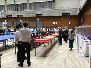 2021年東京都議会議員選挙　杉並区の開票作業の様子②（2021.07.04 21:55)